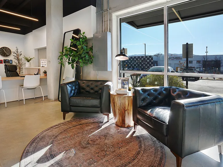 Leasing Office