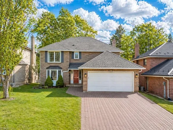 109 Ashberry Pl, Waterloo, ON N2T 1G8