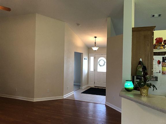 5th image of 7306 Peterson Ln