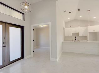 2901 21st St SW, Lehigh Acres, FL 33976