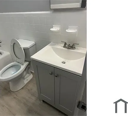 2 bed, 950 sqft, $1,900 — Photo 2
