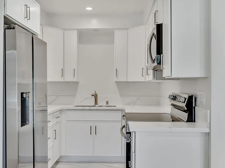 11423 Ohio Ave #2 — Photo 3