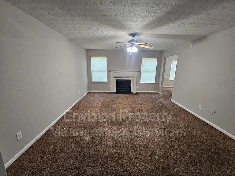 1556 Arbor Place Dr — Photo 3