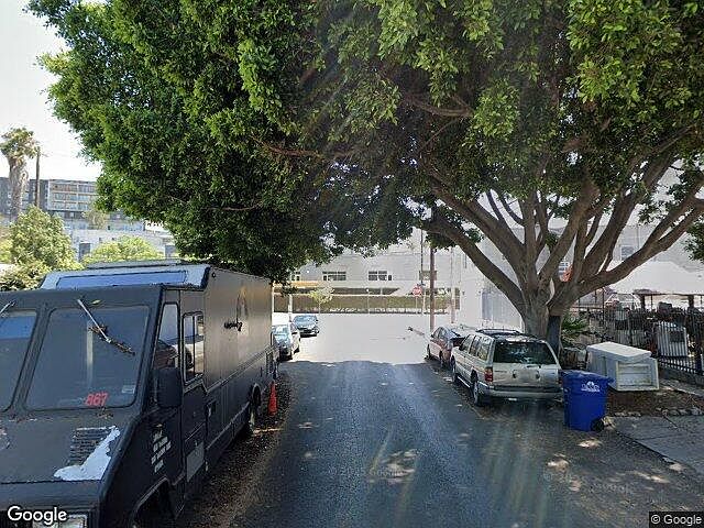Exterior Neighborhood (street photo)