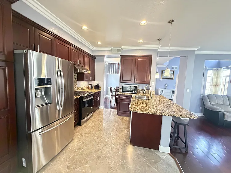 11360 Alvarez Meadow Ct — Photo 13