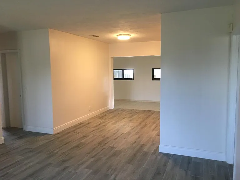 3310 SW 92nd Pl — Photo 26
