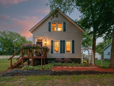 816 W 4th St, Michigan City, IN, 46360