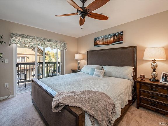 4th image of 3305 Columbine Dr Unit 1509