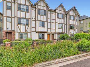 29079 SW Costa Cir W, Wilsonville, OR 97070