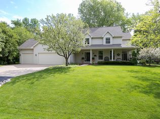 1777 Scarlet Oak Trl, Oshkosh, WI 54904