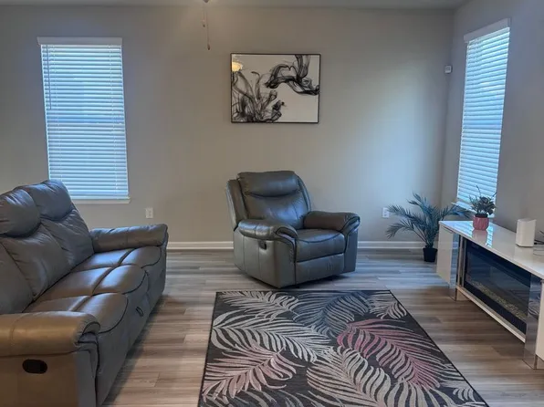 11568 Winston Dr, Hampton, GA 30228