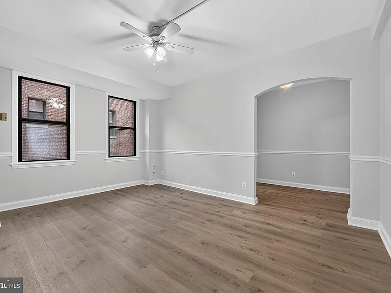 2515 K St NW #507 — Photo 3