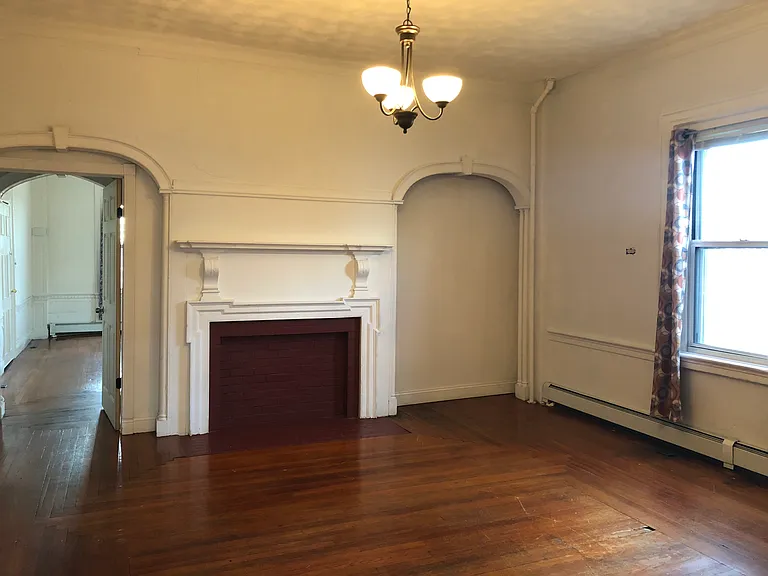 60 Summit St #1 — Photo 15