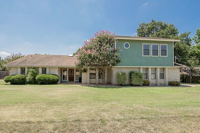 1st image of 405 Canyon Wren Dr