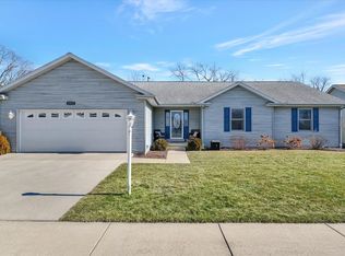 2408 Goodfield Dr, Urbana, IL