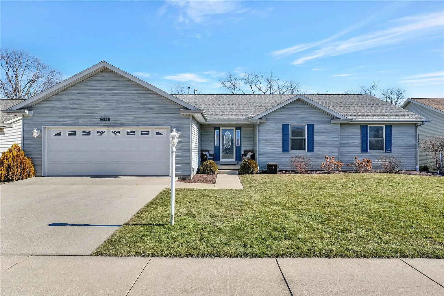 2408 Goodfield Dr photo 1