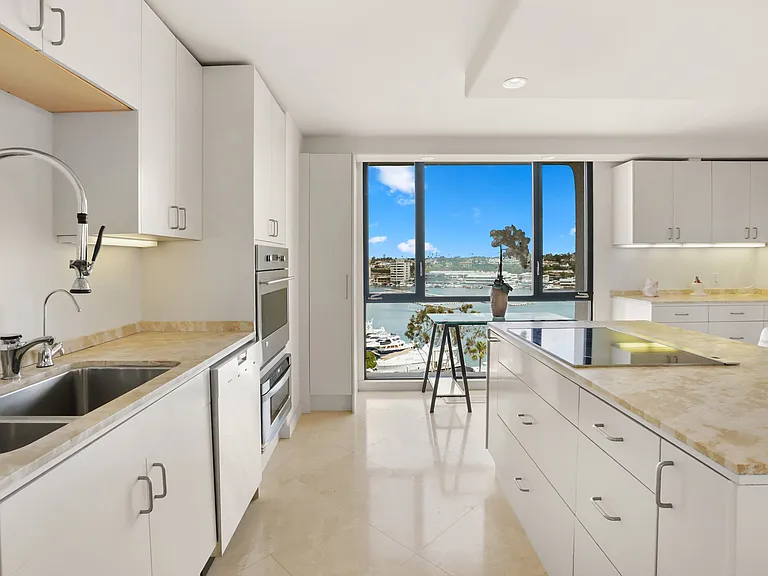601 Lido Park Dr #8A — Photo 29