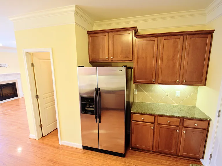 1308 Braybrooke Pl — Photo 9