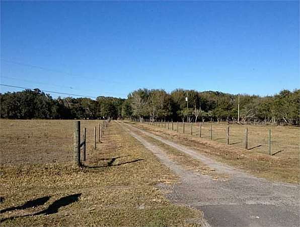 1st image of 18189 Darby Farm Ln