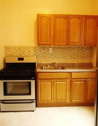 4th image of 360 E 31st St APT 1H