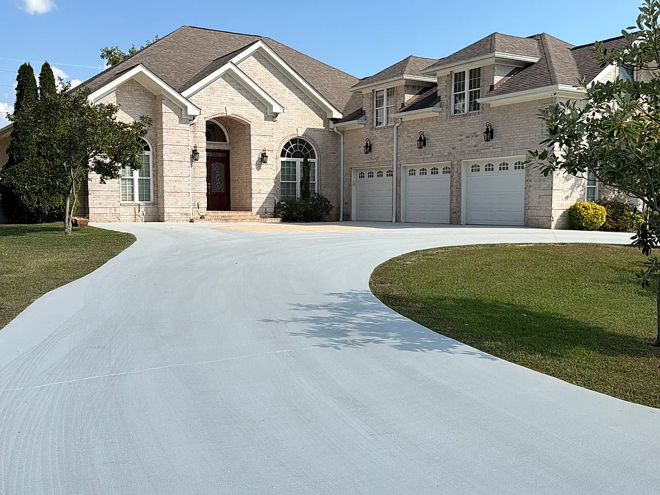 1834 Holly Oak Ln