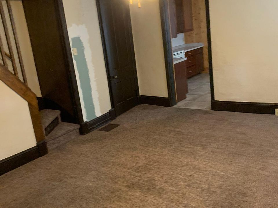 1st image of 221 Harrison St #221