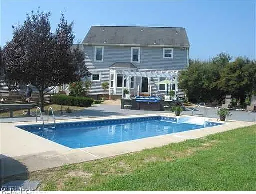 12325 Six Ponds Ln — Photo 13