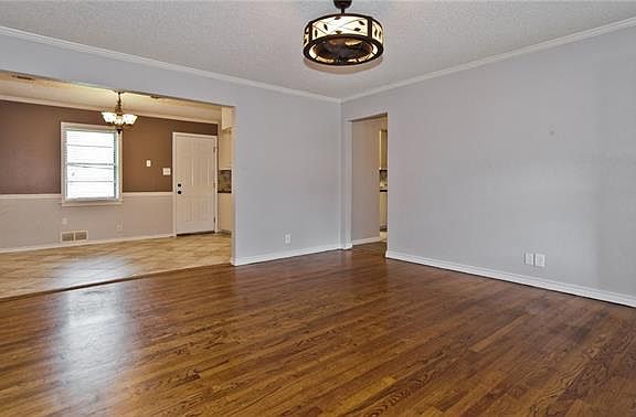 2nd image of 3808 Oxley Dr
