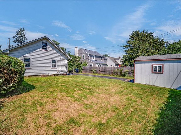 3rd image of 239 Hinchey Rd