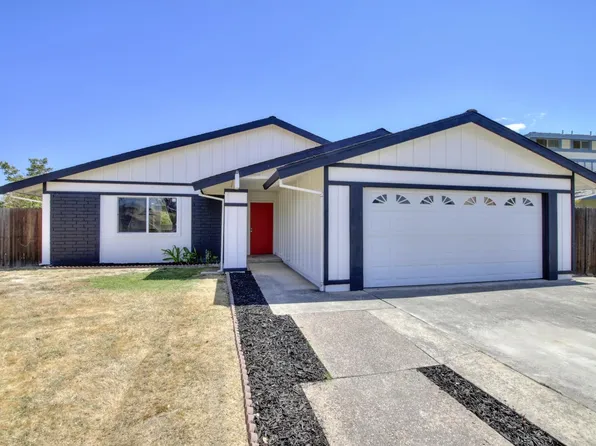 6693 Rancho Adobe Dr, Sacramento, CA 95828