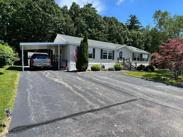 34 Constitution Way, Dover, NH 03820