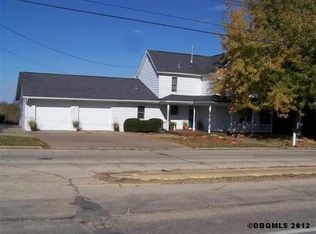 10401 Key West Dr, Dubuque, IA 52003