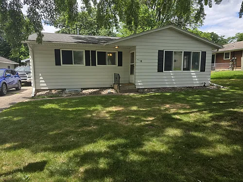 417 7th Ave N Photo 1