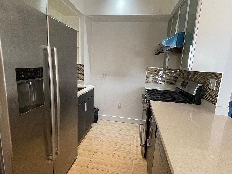 1st image of 13619 Franklin Ave APT 6K
