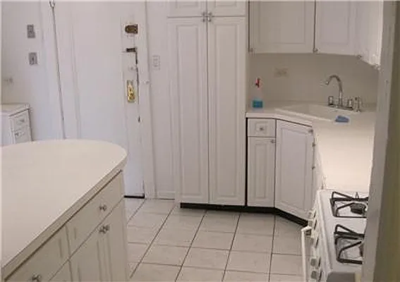 Rented by Fenwick Keats Real Estate | media 2