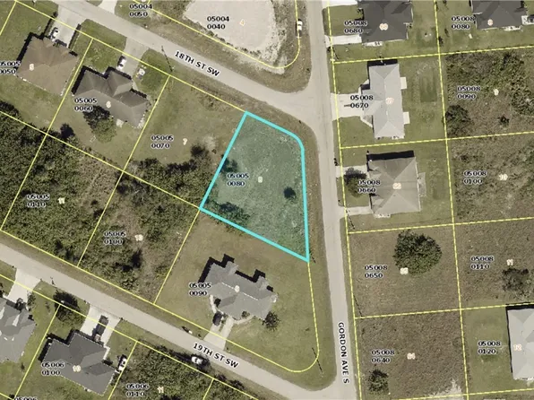 4501/4503 18th St SW, Lehigh Acres, FL 33973