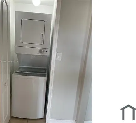2834 SE 16th Ave #111 — Photo 18
