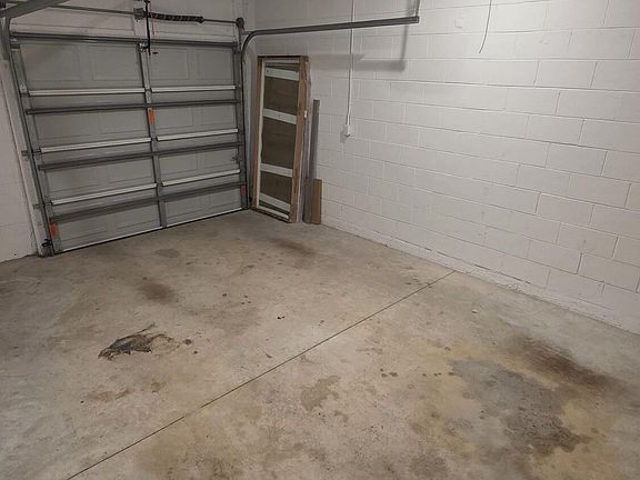 5th image of 168 Fenimore Ln