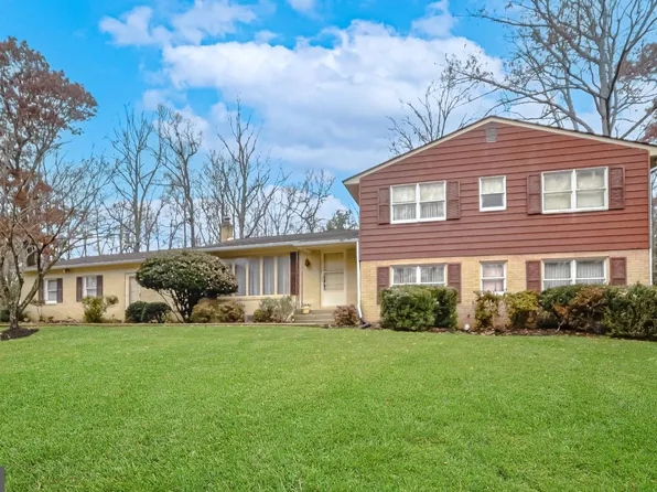 22865 Chestnut Rd, Lexington Park, MD 20653