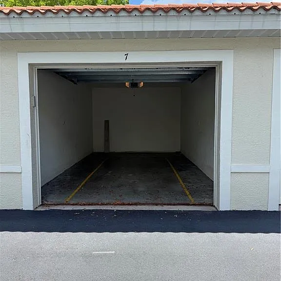 Saint Croix Ln — Photo 12
