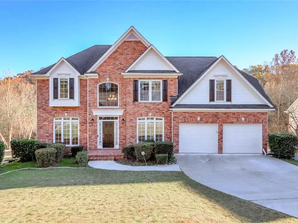 1440 Chattahoochee Run Dr, Suwanee, GA 30024