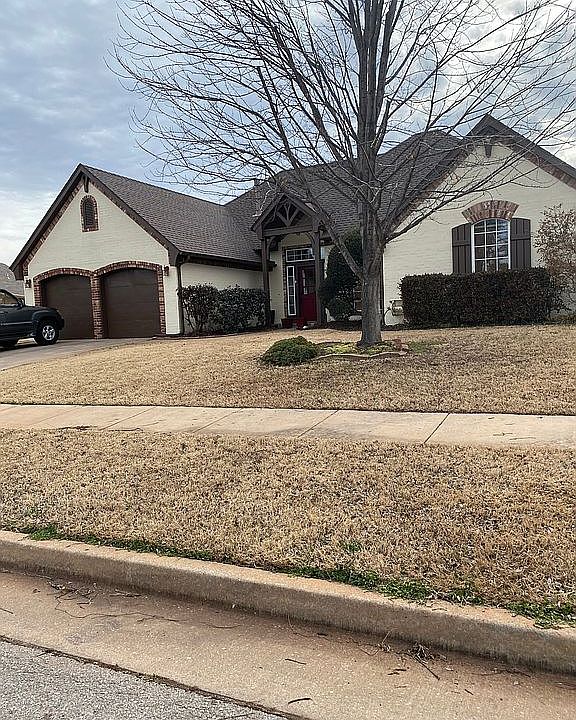 1st image of 15609 Hyde Parke Dr