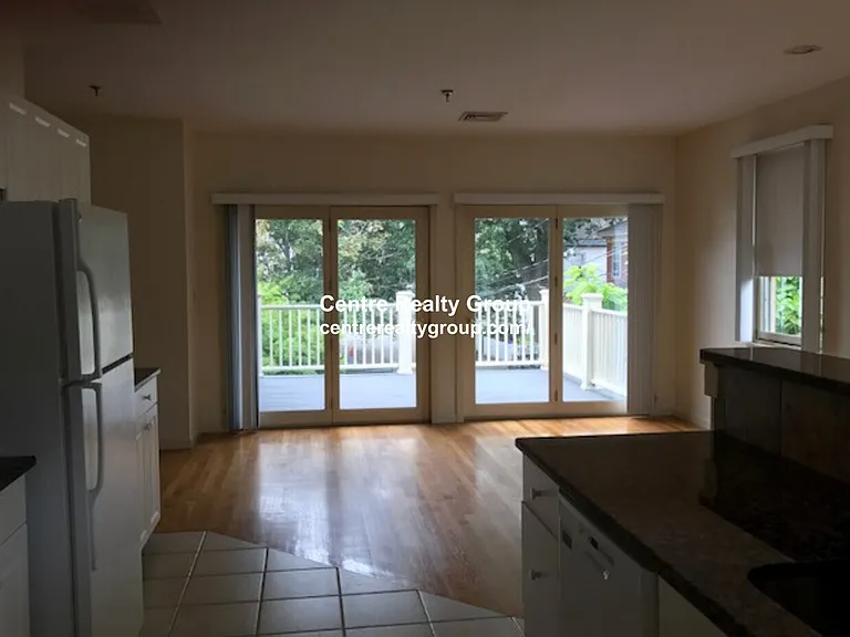31 Channing St #2 — Photo 5