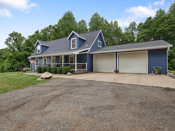 2nd image of 11803 Hoffman Rd
