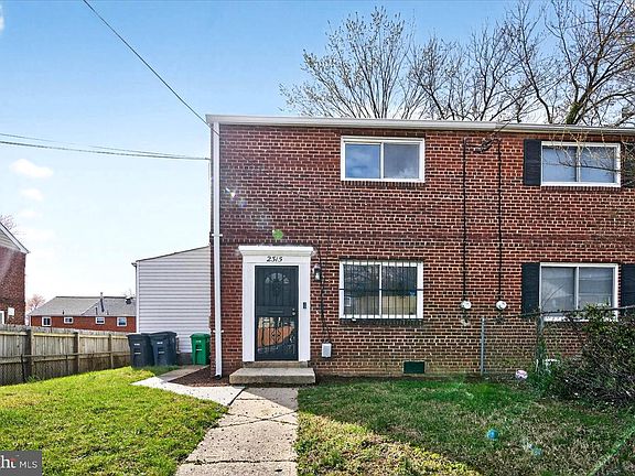 3rd image of 2315 Wyngate Rd