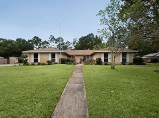 22 Hillcrest Dr, Shalimar, FL 32579