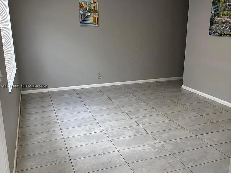 931 SW 80th Ave #A — Photo 5