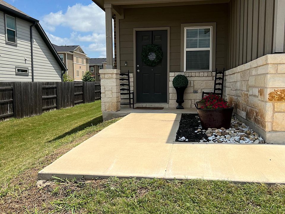1st image of 265 Satsuma Dr