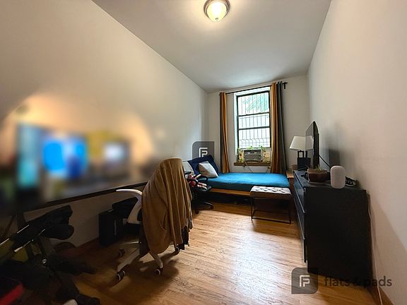 5th image of 742 Franklin Ave #2A