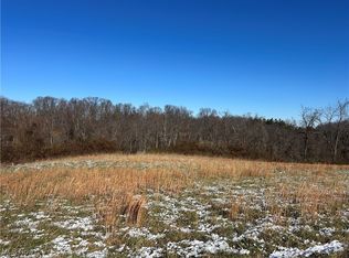 Wayne Ridge Rd, Zanesville, OH 43701